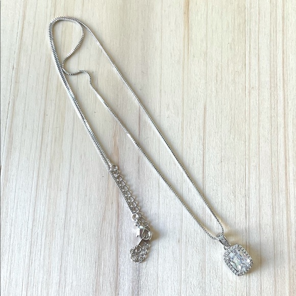 Cubic zirconia silver necklace silver square new - Picture 5 of 6